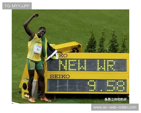 博尔特参加商业表演赛，百米轻松冲线：速度与激情的完美展现